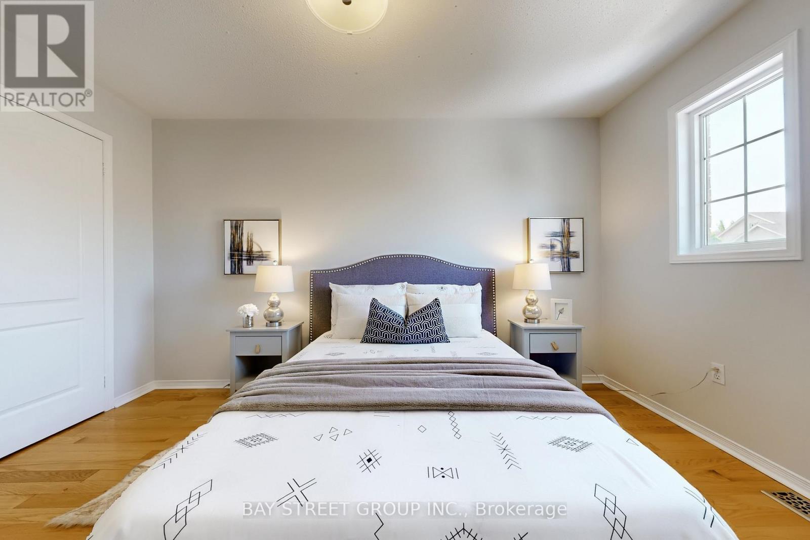 53 Devonwood Drive, Markham, Ontario  L6C 3E9 - Photo 30 - N12259457