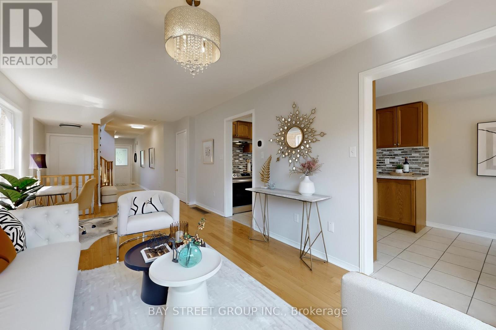 Property at 53 DEVONWOOD DRIVE image 5