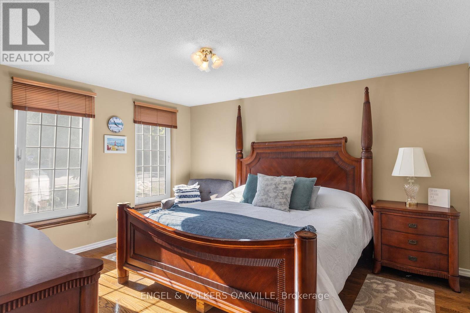 Property at 216 ROBINS POINT ROAD image 4