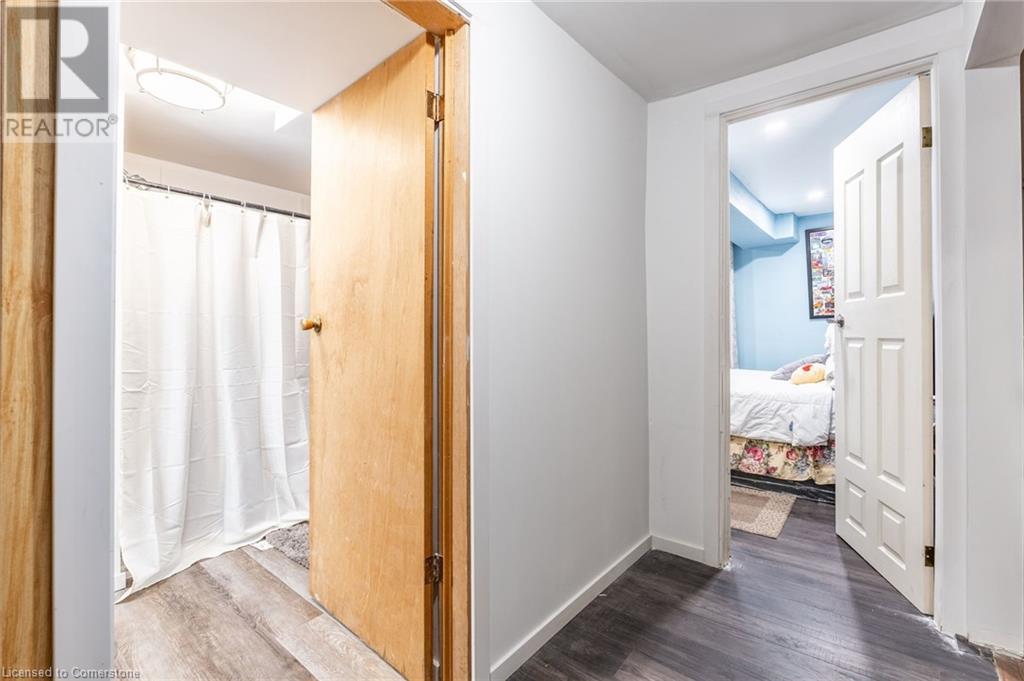 97 Guildwood Drive, Hamilton, Ontario  L9C 6S3 - Photo 37 - 40747515