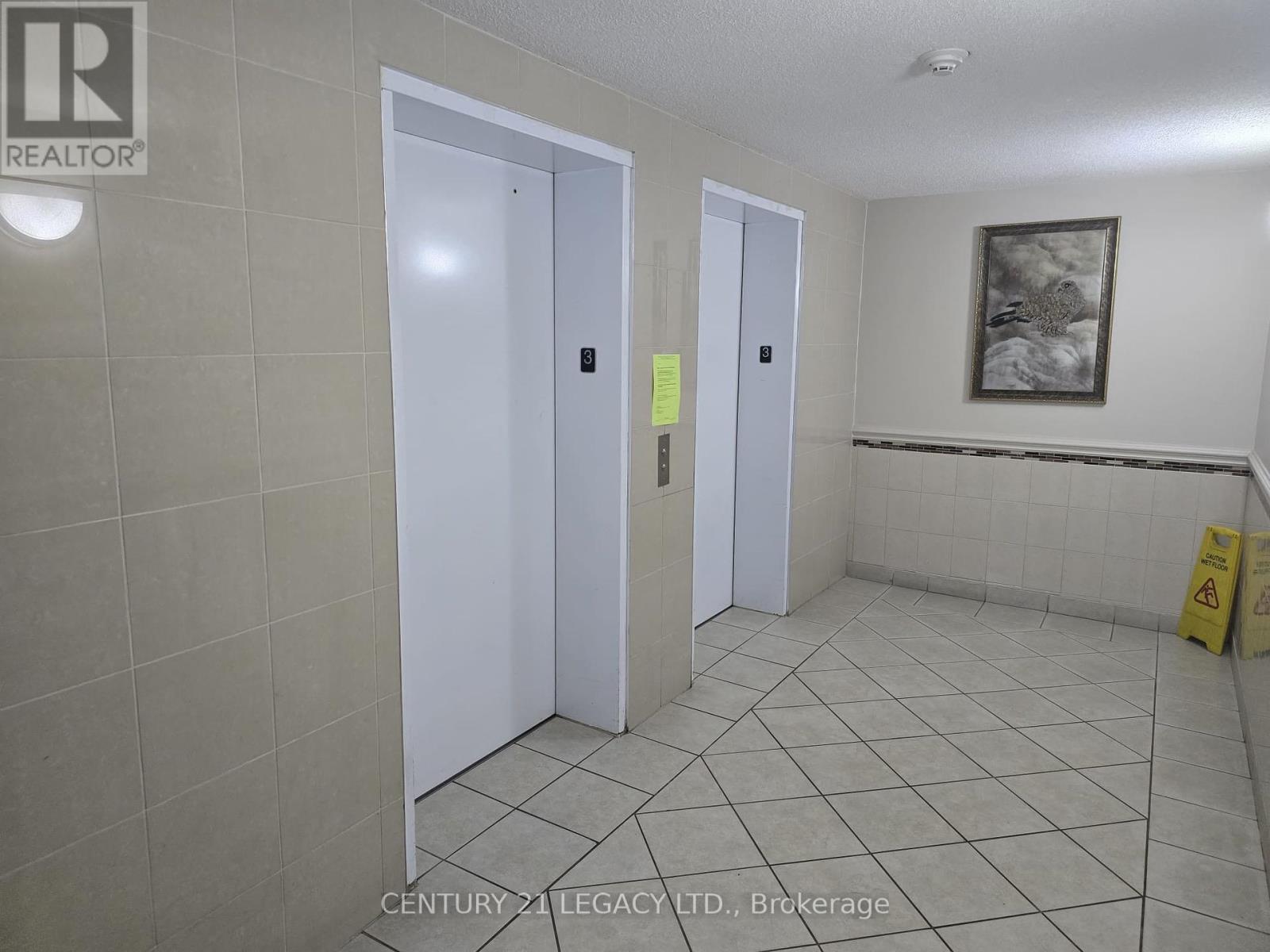 306 - 7405 Goreway Drive, Mississauga (Malton), Ontario  L4T 0A3 - Photo 7 - W12222057