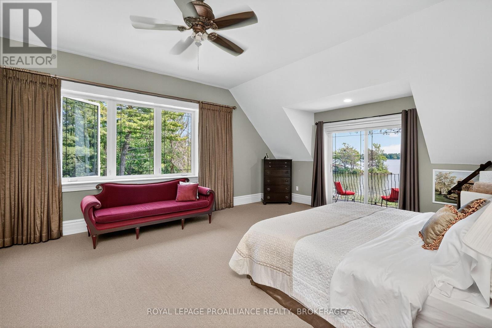 147 1000 Island Parkway, Leeds And The Thousand Islands, Ontario  K7G 2V4 - Photo 34 - X12259798