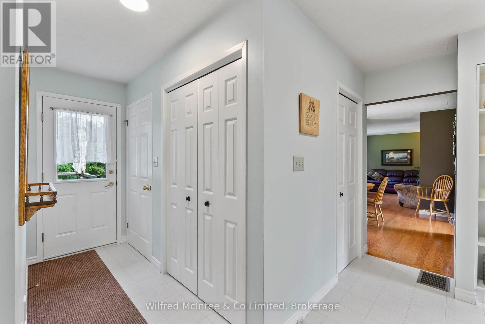 30 Geeson Avenue, Brockton, Ontario  N0G 2V0 - Photo 31 - X12259783