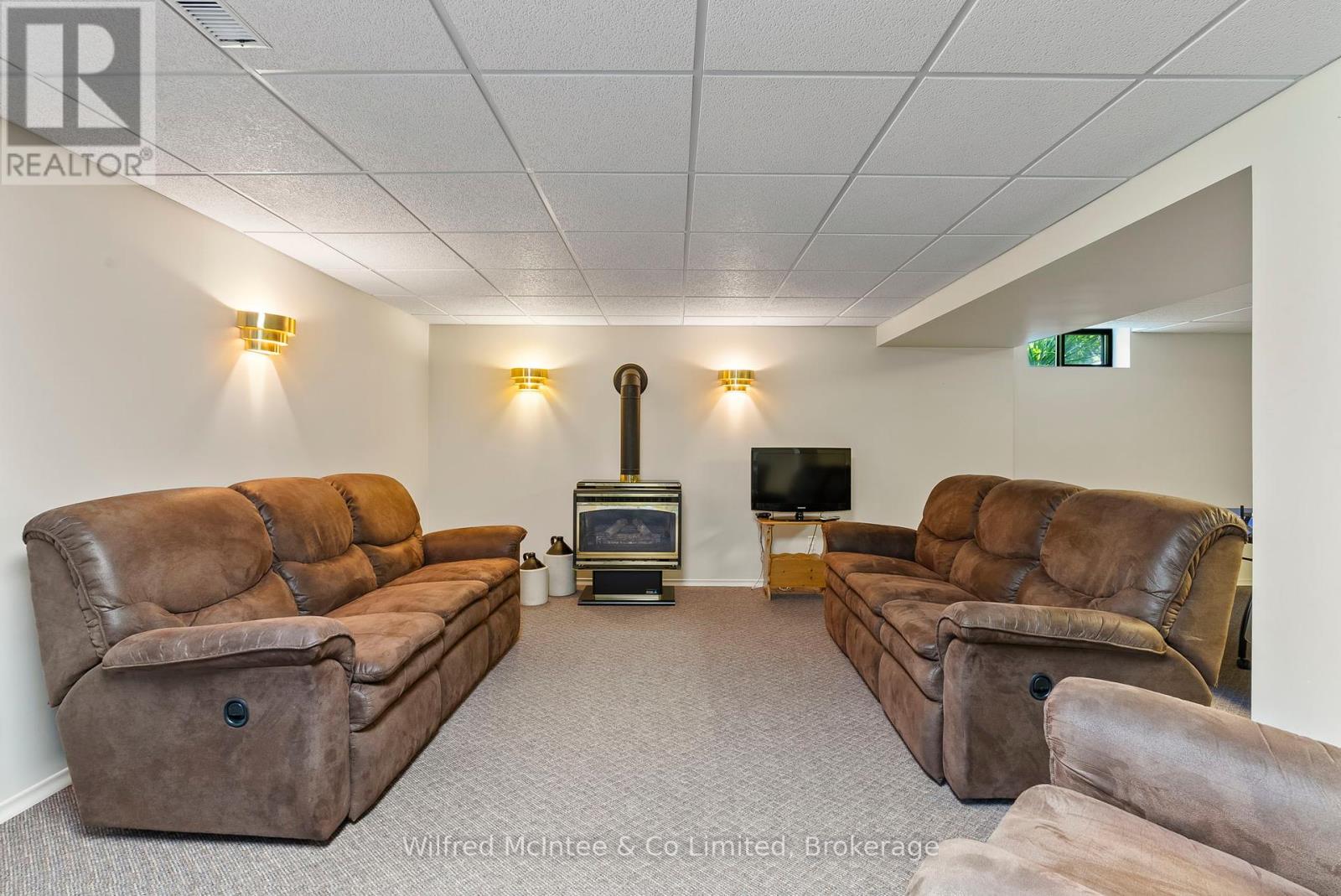 30 Geeson Avenue, Brockton, Ontario  N0G 2V0 - Photo 33 - X12259783