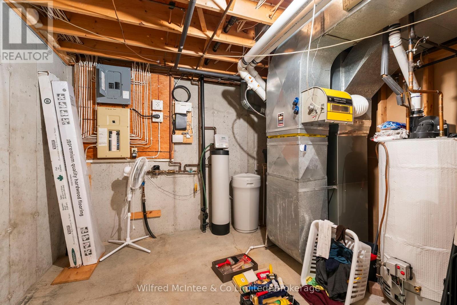 30 Geeson Avenue, Brockton, Ontario  N0G 2V0 - Photo 37 - X12259783