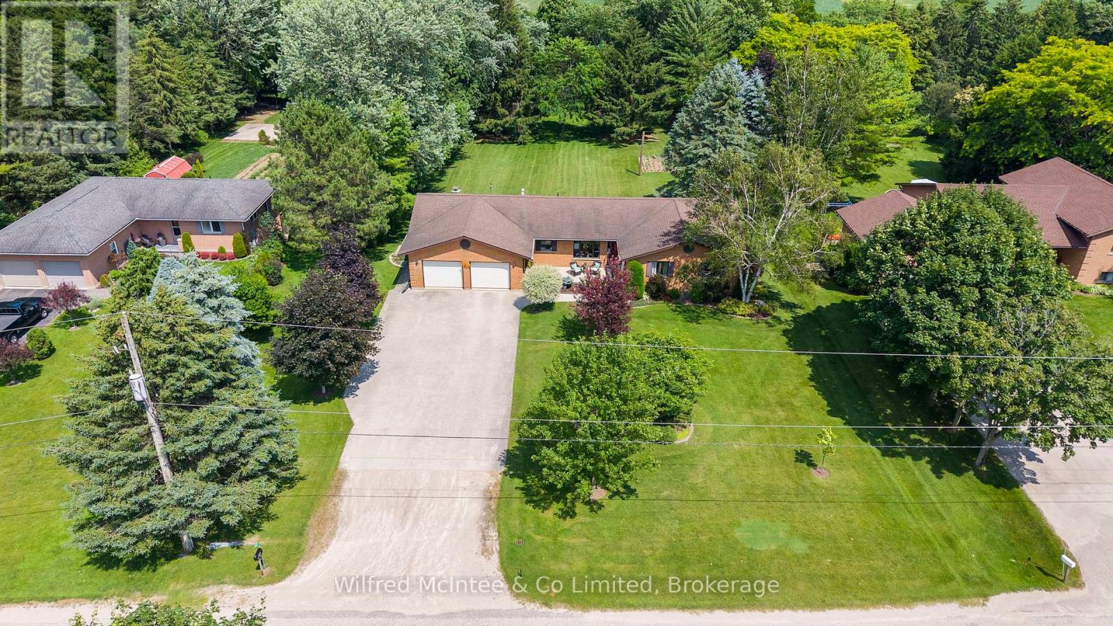 30 Geeson Avenue, Brockton, Ontario  N0G 2V0 - Photo 41 - X12259783