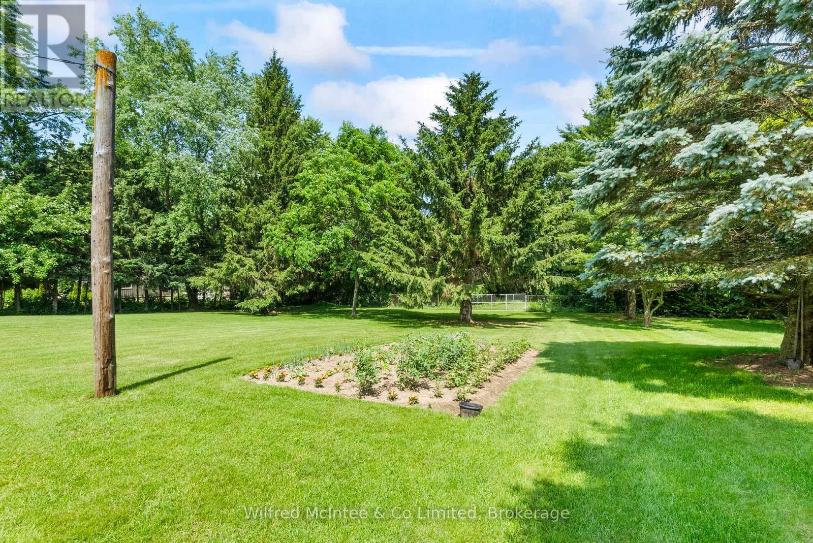 30 Geeson Avenue, Brockton, Ontario  N0G 2V0 - Photo 43 - X12259783