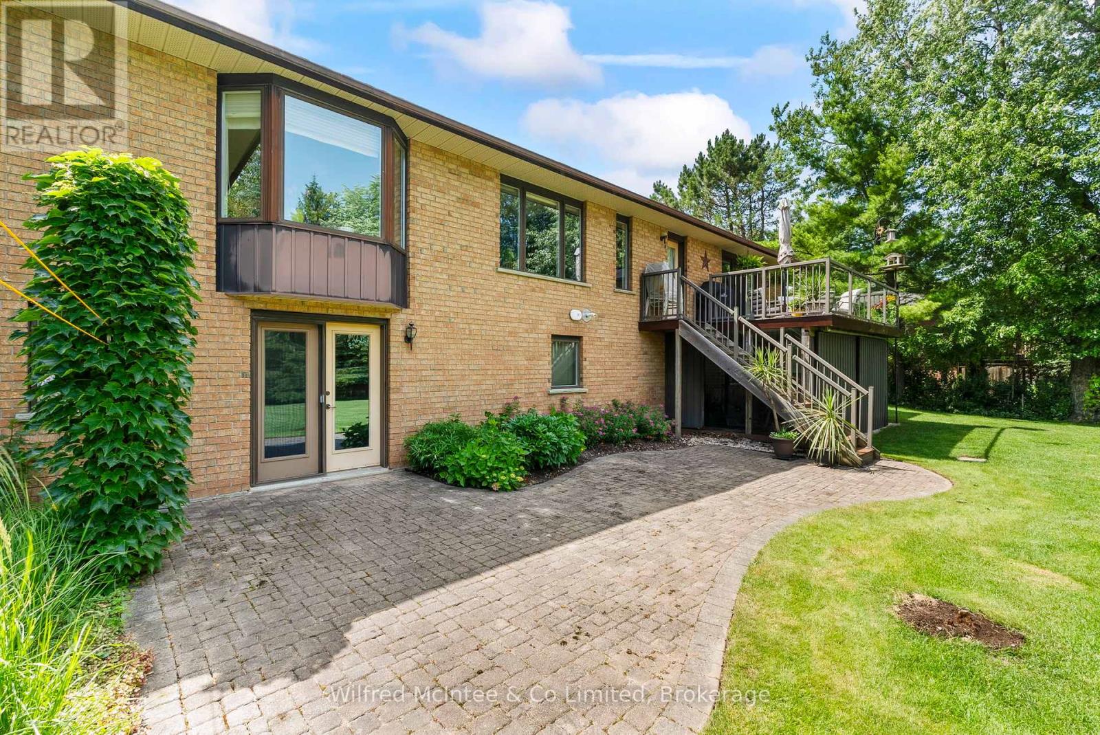 30 Geeson Avenue, Brockton, Ontario  N0G 2V0 - Photo 8 - X12259783