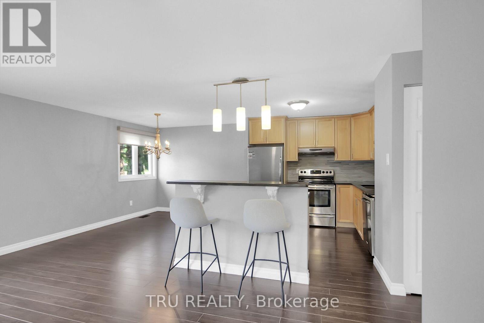 Property at 132 ROTHESAY DRIVE image 5