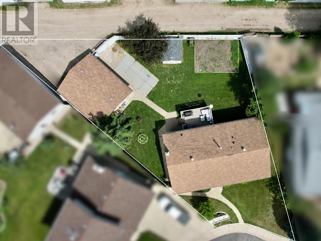 Property at 80 Chickadee Drive image 3