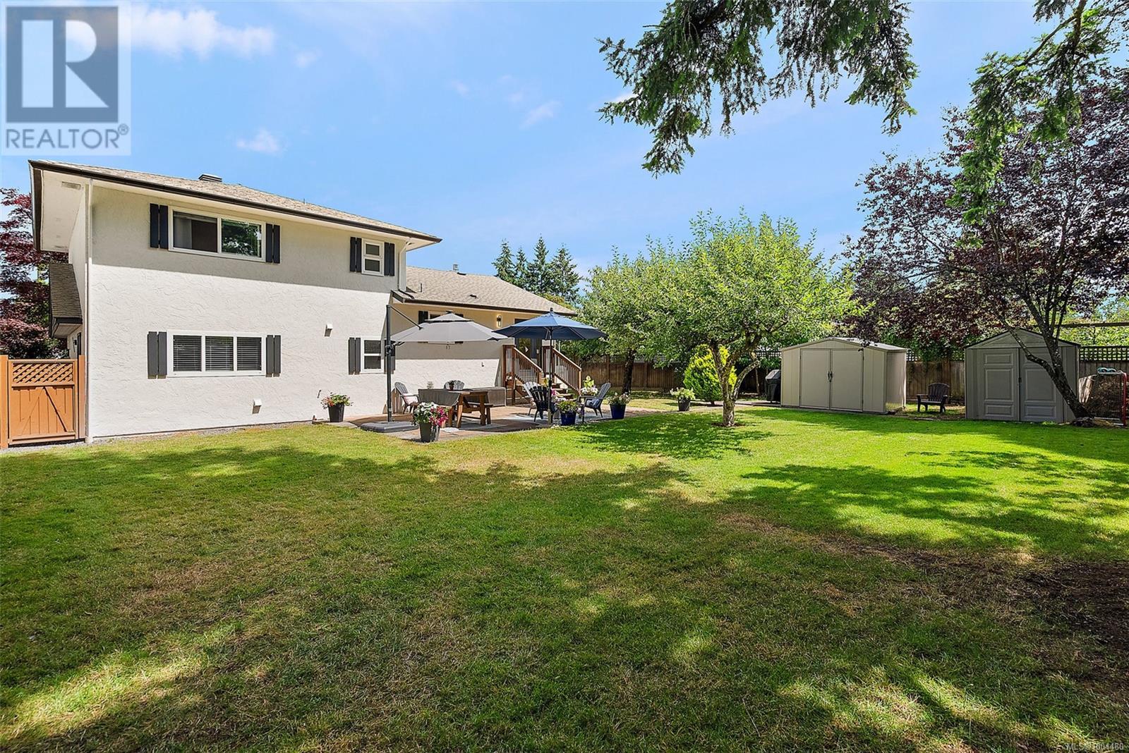 Property at 1235 Marchant Rd image 3