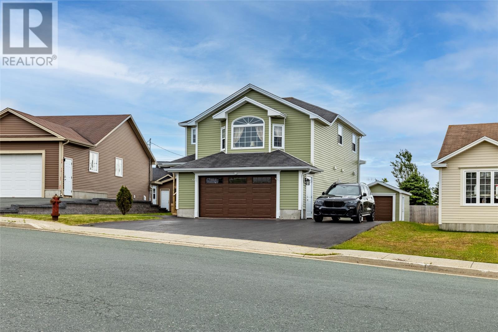 Property at 112 Canterbury Drive image 3