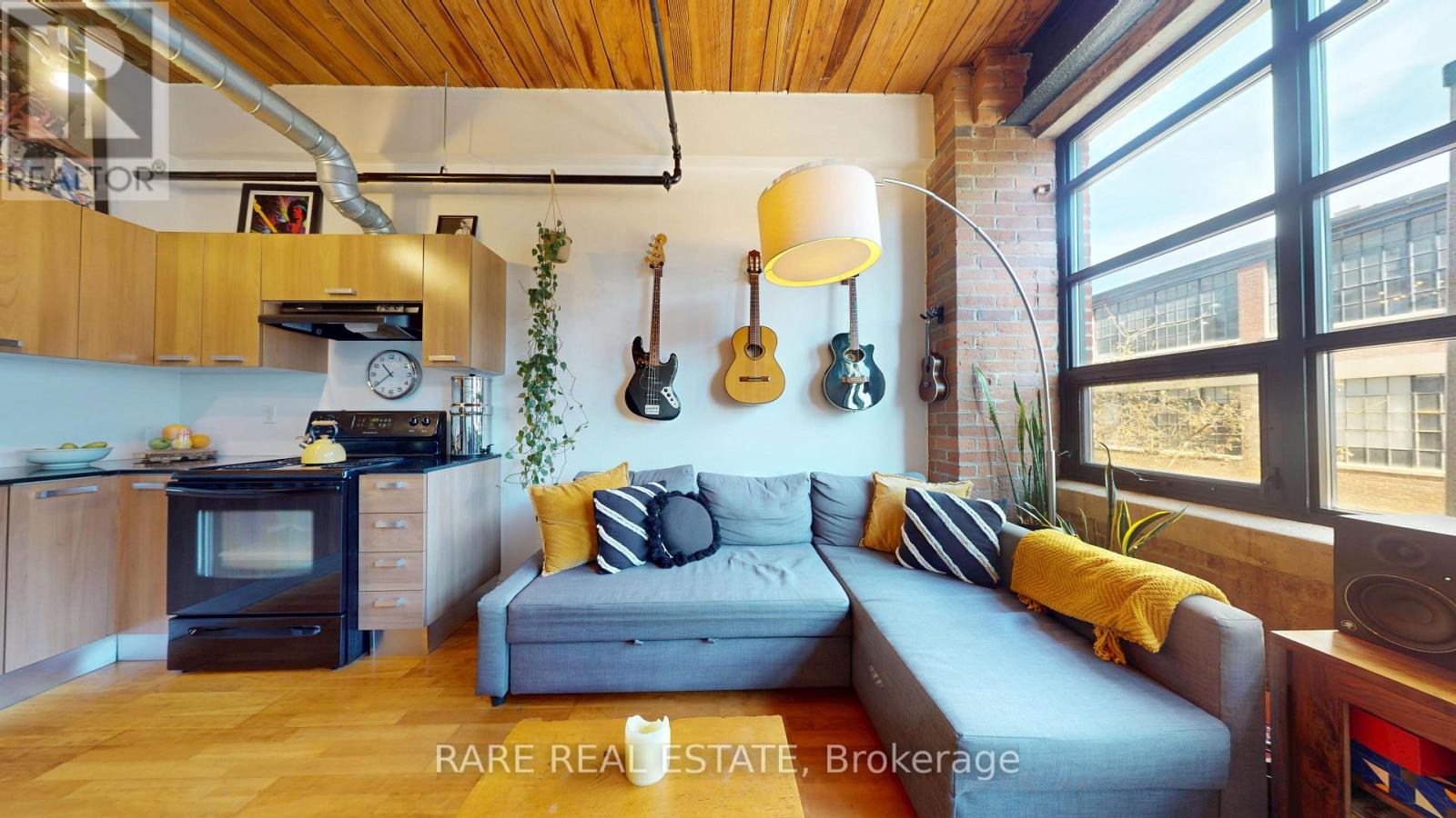 217 - 43 HANNA AVENUE, Toronto, Ontario