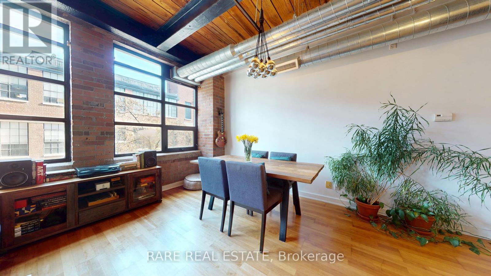 217 - 43 Hanna Avenue, Toronto, Ontario  M6K 1X1 - Photo 3 - C12259596