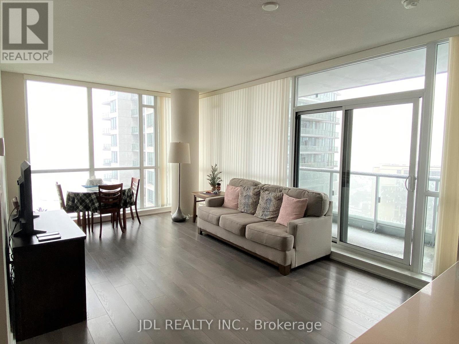 1706 - 66 Forest Manor Road, Toronto, Ontario  M2J 0B7 - Photo 4 - C12259637