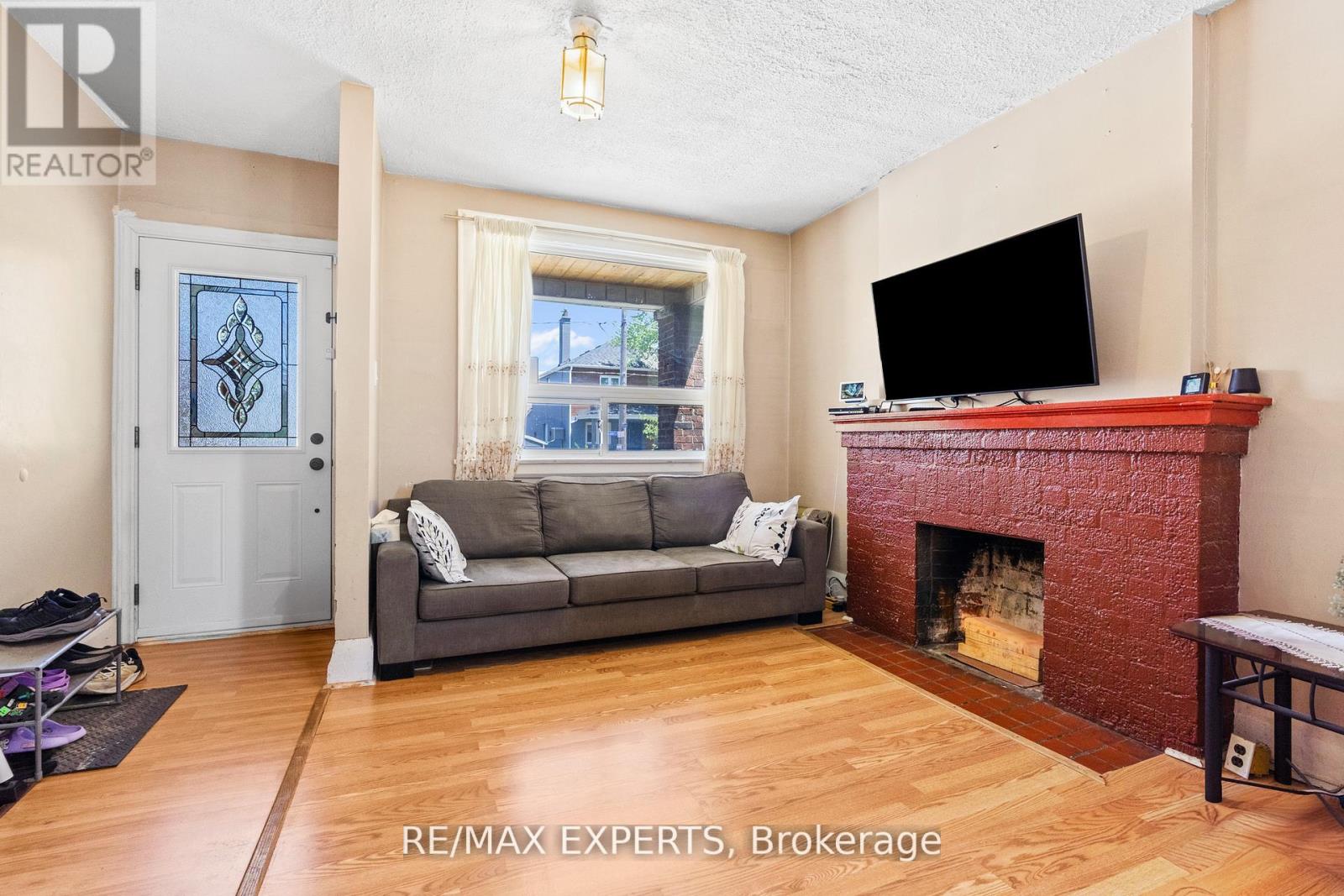 Property at 528 LAUDER AVENUE image 2