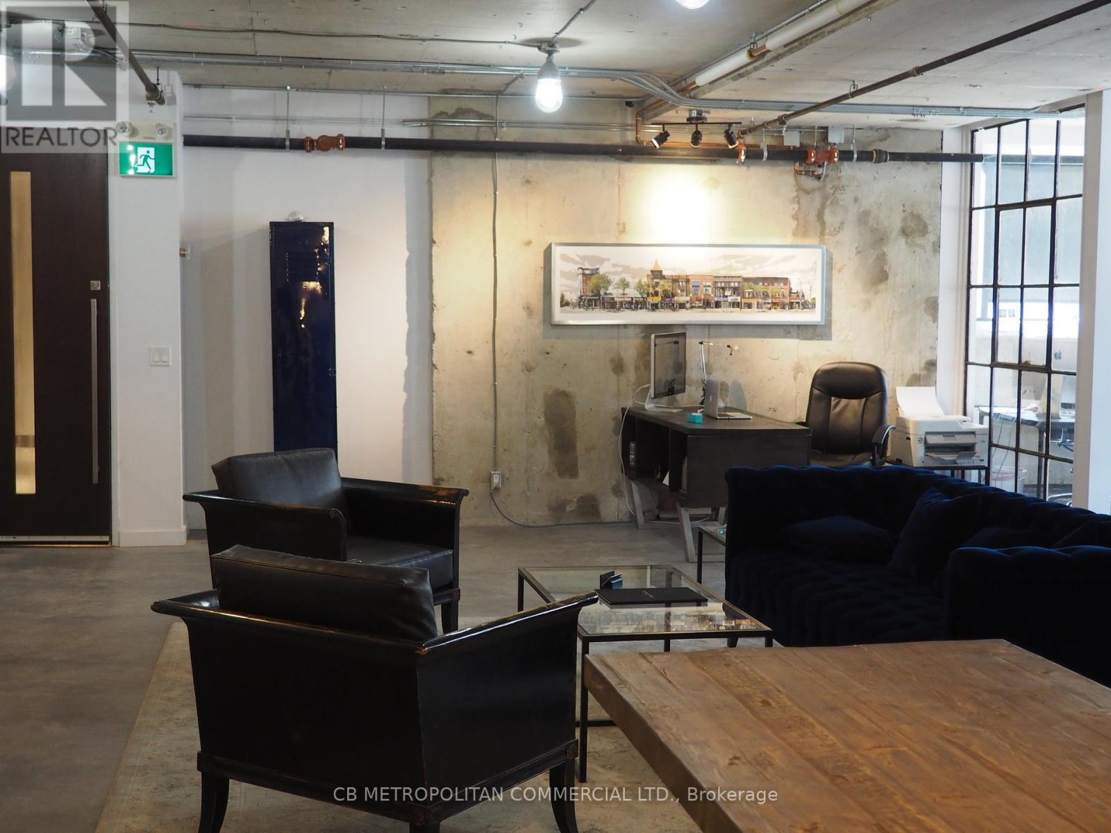 101 - 1133 Yonge Street, Toronto, Ontario  M4T 2Y7 - Photo 3 - C12259713