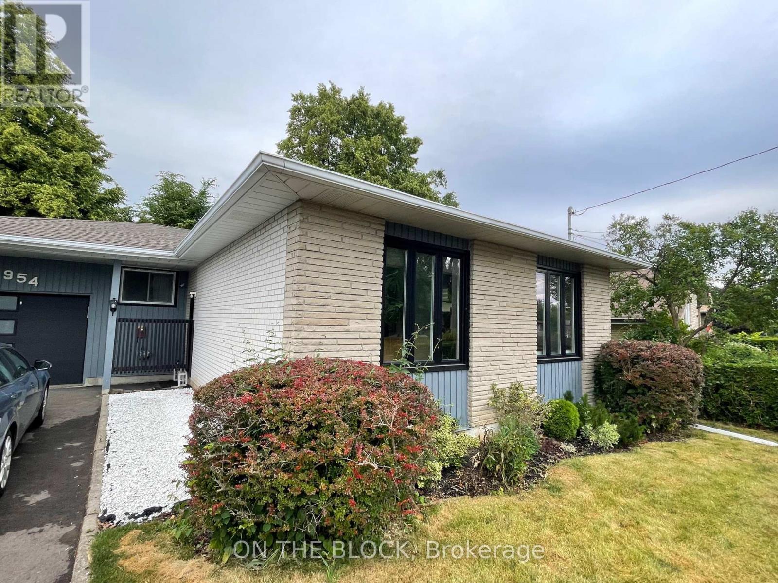 2BR BASEMNT - 954 TIMMINS GDNS GARDENS N, Pickering, Ontario