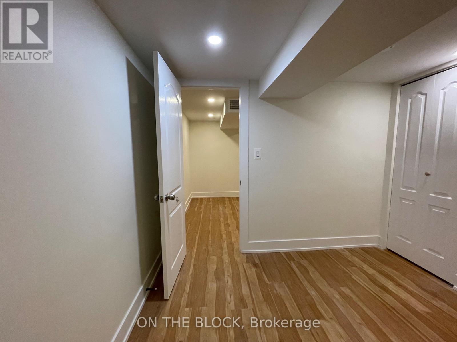 2br Basemnt - 954 Timmins Gdns Gardens N, Pickering, Ontario  L1W 2L2 - Photo 10 - E12259789