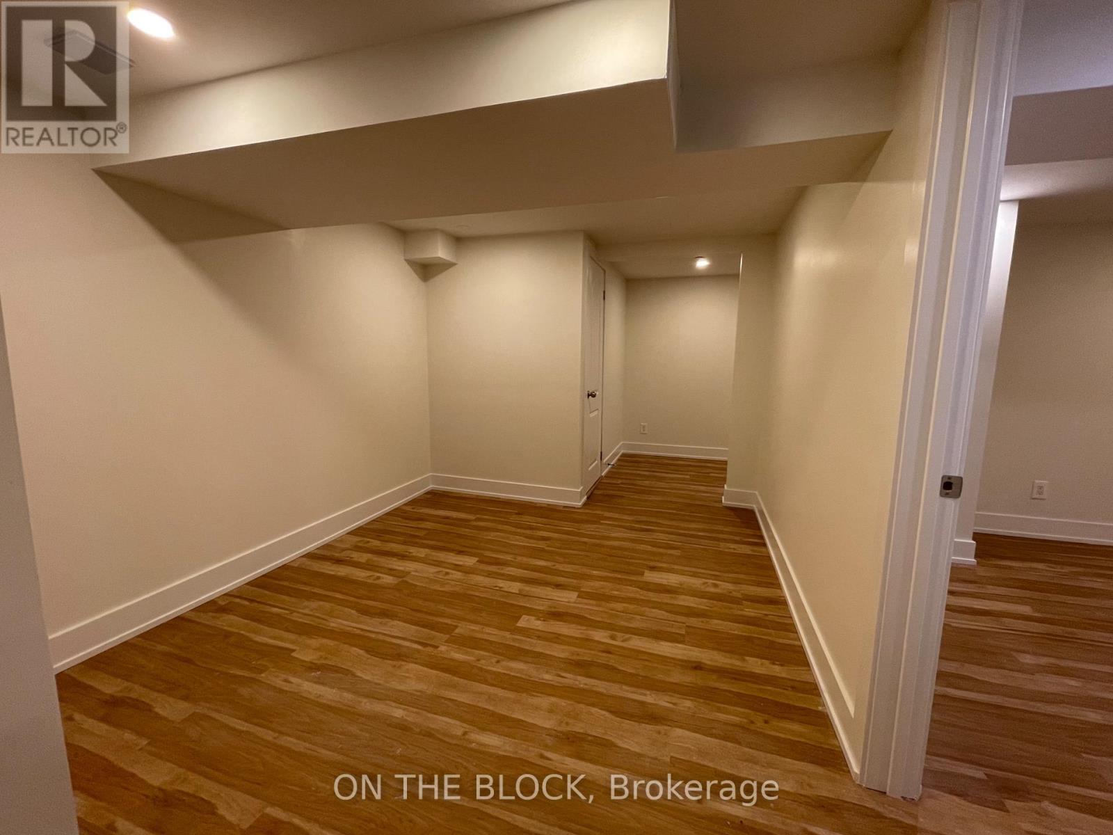 2br Basemnt - 954 Timmins Gdns Gardens N, Pickering, Ontario  L1W 2L2 - Photo 11 - E12259789