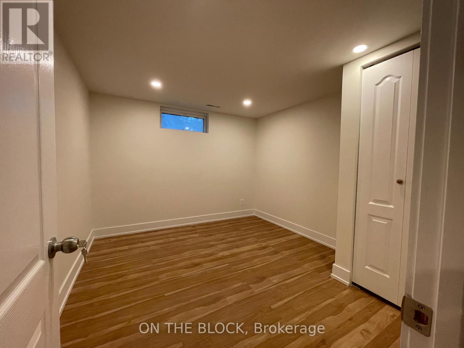 2br Basemnt - 954 Timmins Gdns Gardens N, Pickering, Ontario  L1W 2L2 - Photo 7 - E12259789
