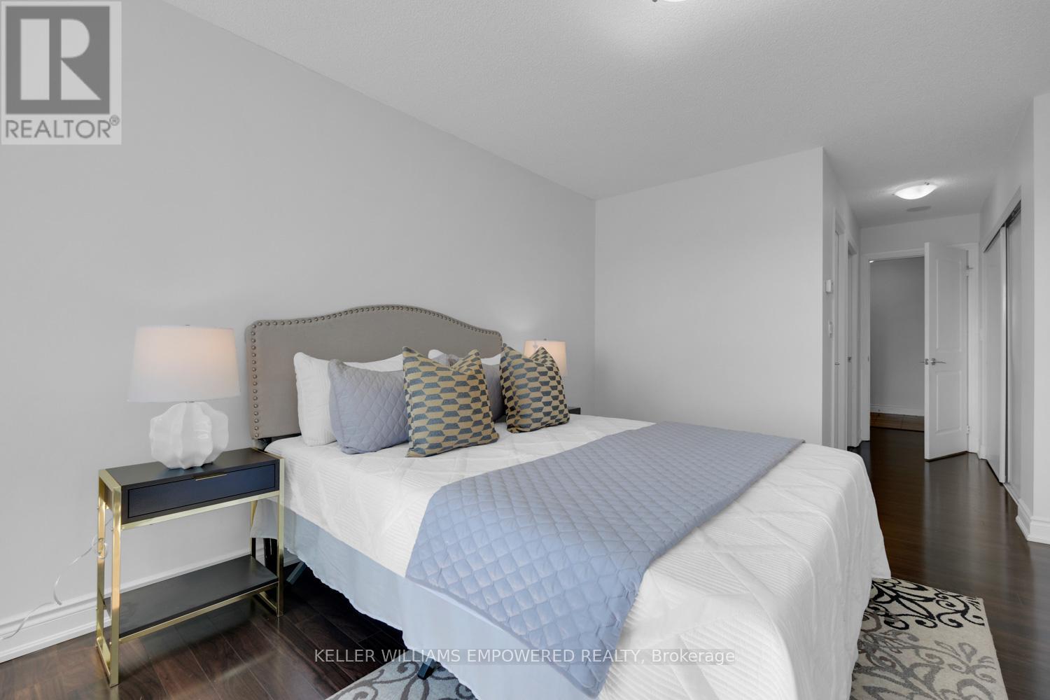 303 - 233 South Park Road, Markham, Ontario  L3T 0B3 - Photo 21 - N12259639