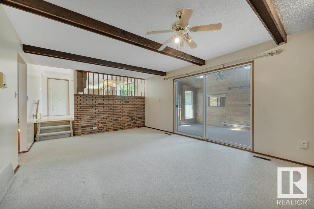 Property at 3520 103 AV NW image 1