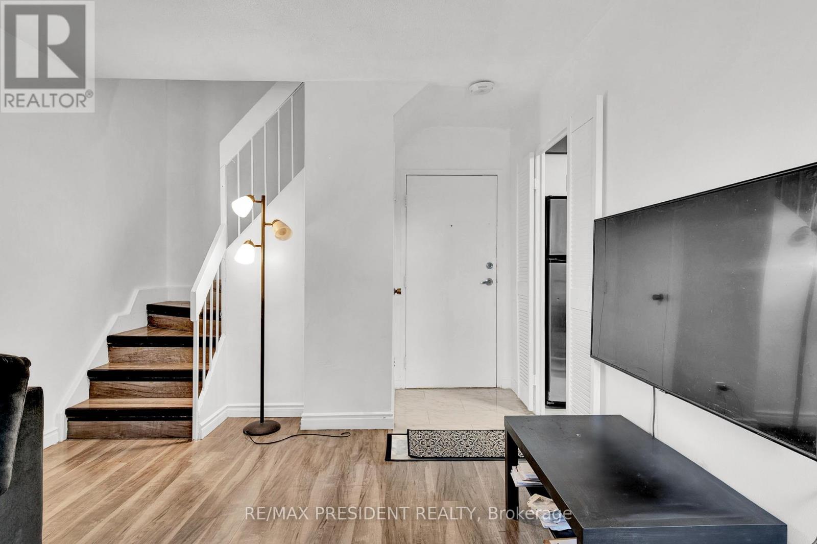 157 - 10 Eddystone Avenue, Toronto (Glenfield-Jane Heights), Ontario  M3N 2T2 - Photo 7 - W12259720