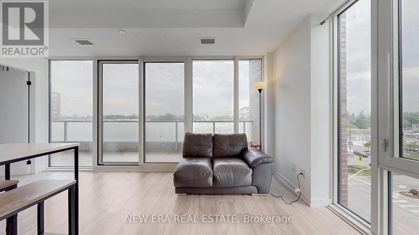 Property at 521 - 215 LAKESHORE ROAD W image 5