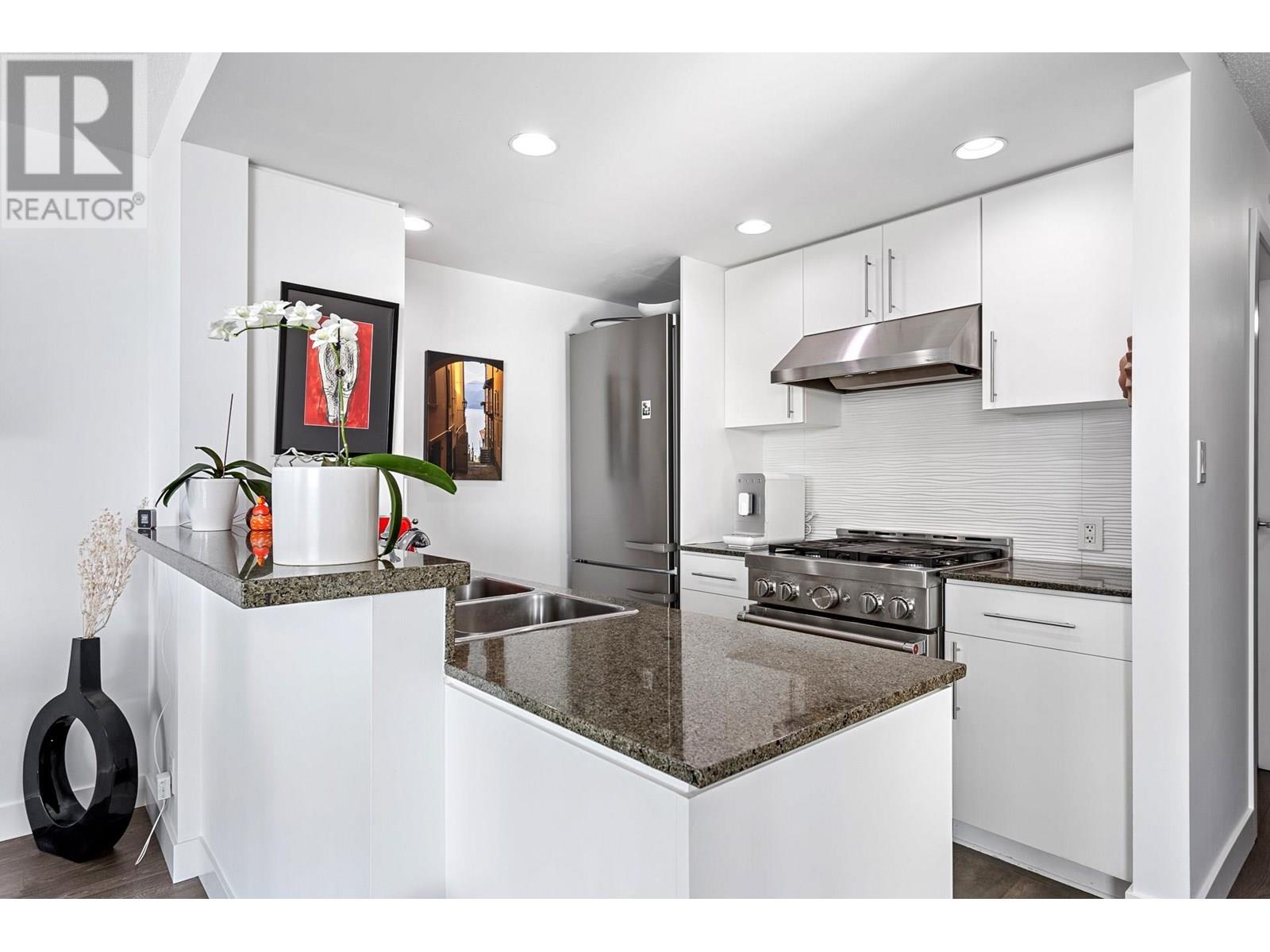 1902 455 Beach Crescent, Vancouver, British Columbia  V6Z 3E5 - Photo 14 - R3022475