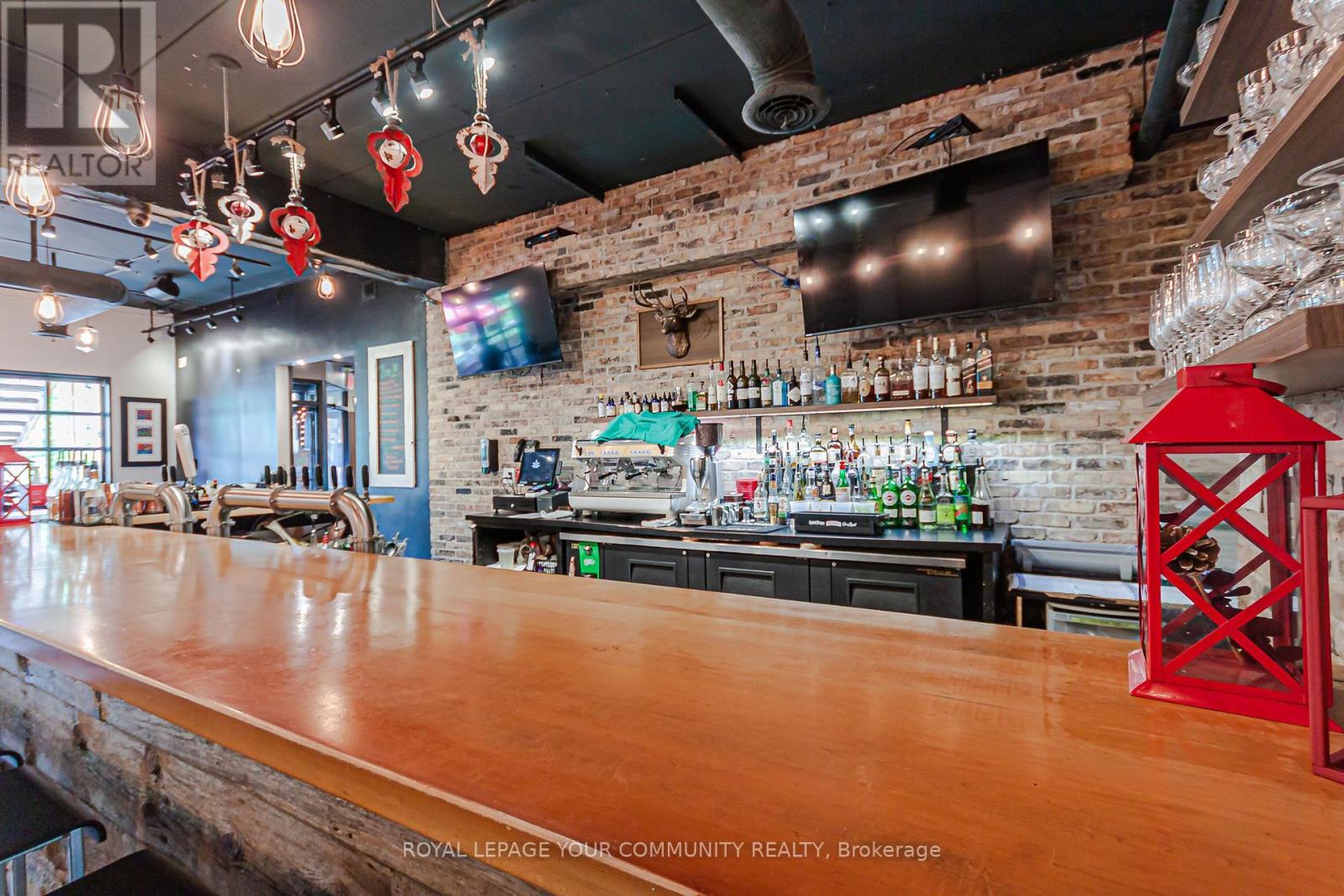 Unionville - 139 Main Street, Markham, Ontario  L3R 2G5 - Photo 14 - N12259132