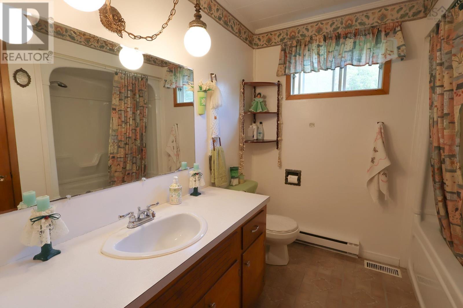 452 Oakhill Road, Oakhill, Nova Scotia  B4V 3W6 - Photo 18 - 202507055