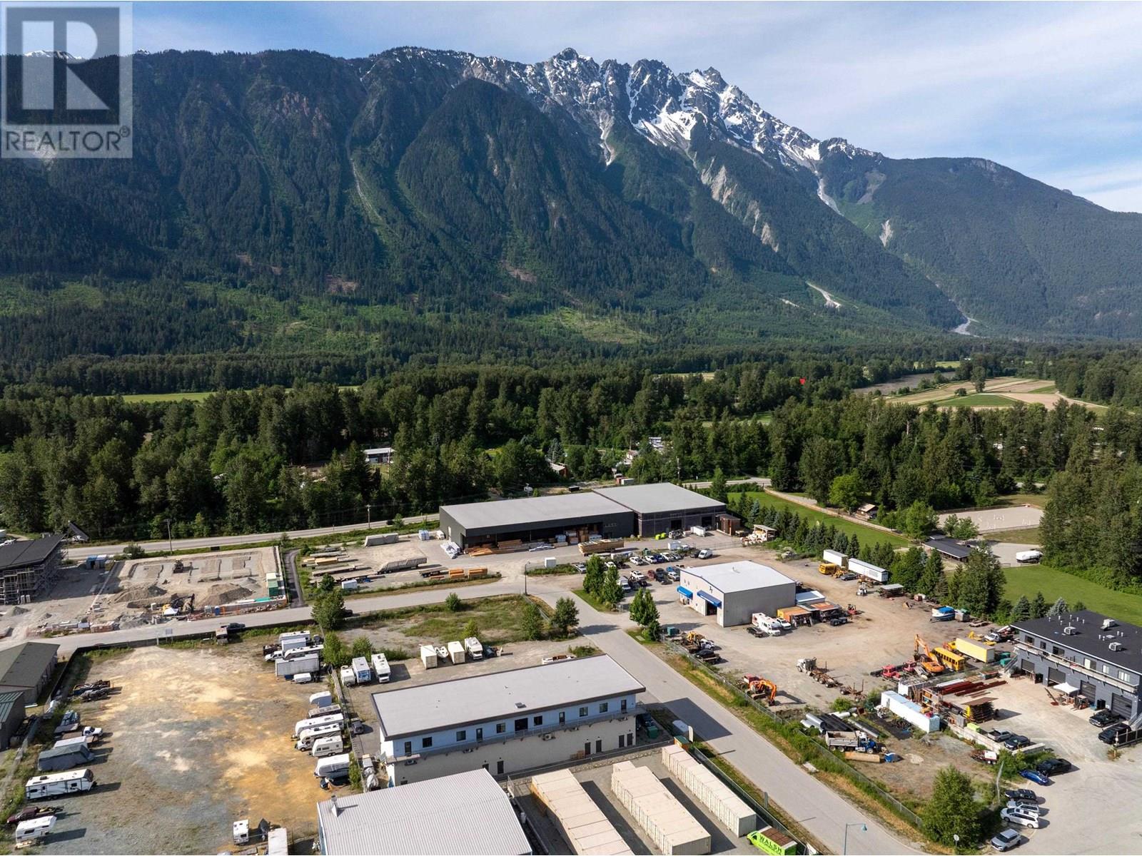 203 7322 Old Mill Road, Pemberton, British Columbia  V0N 2L0 - Photo 27 - C8070495