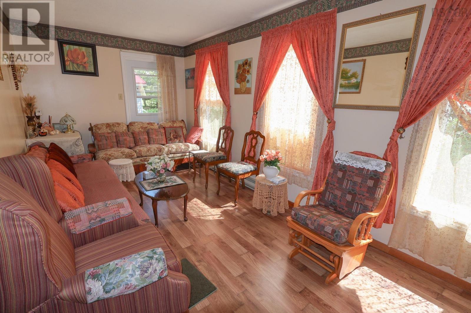 452 Oakhill Road, Oakhill, Nova Scotia  B4V 3W6 - Photo 3 - 202507055