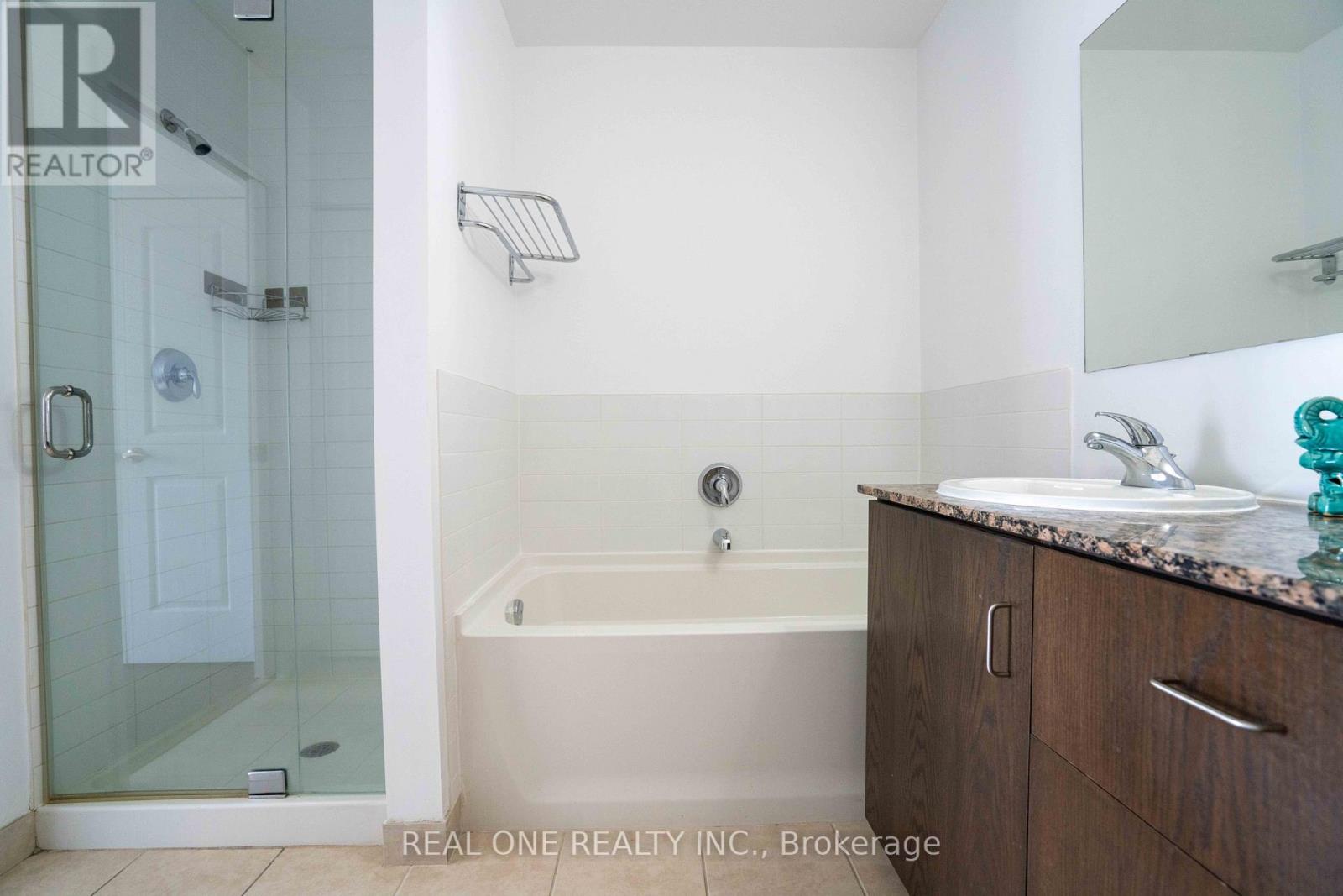 703 - 191 King Street S, Waterloo, Ontario  N2J 1R1 - Photo 23 - X12259775