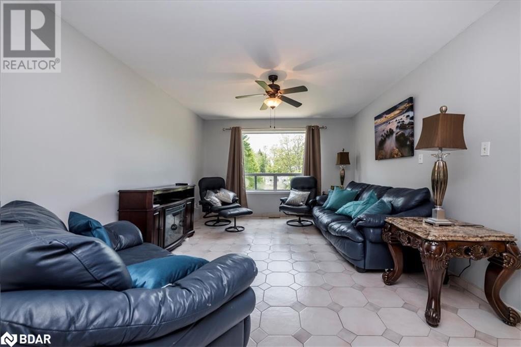 Property at 3 51ST Street S image 3