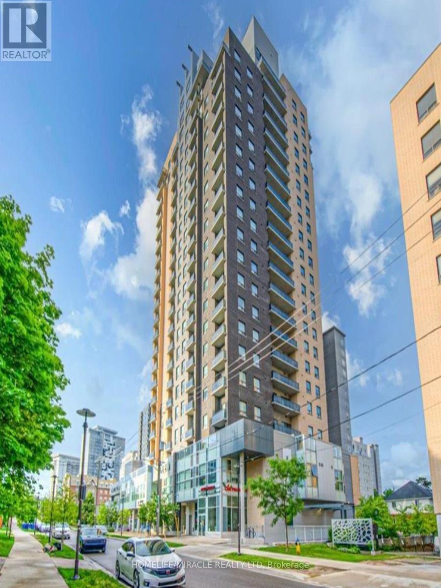 1706 - 318 Spruce Street, Waterloo, Ontario  N2L 3M7 - Photo 1 - X12222047