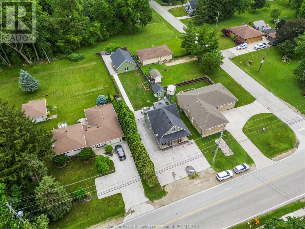 Property at 1530 SPRUCEWOOD image 2