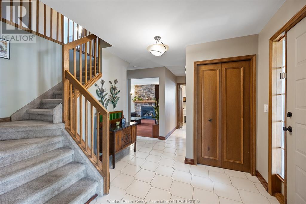 Property at 595 BRUNELLE image 3