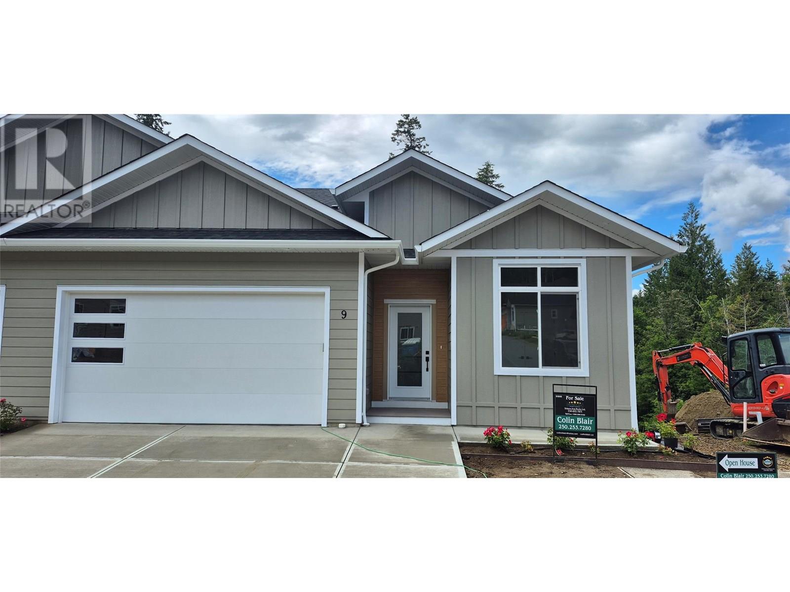 231 20 Street NE Unit# 9, salmon arm, British Columbia