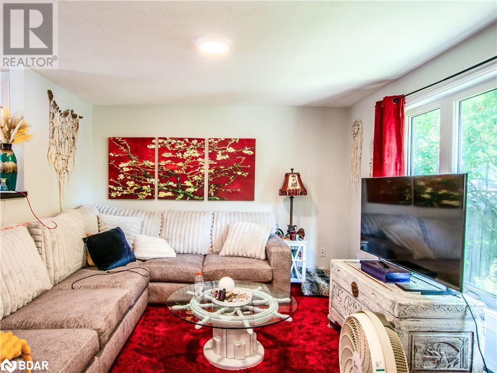 40 Doris Drive, Barrie, Ontario  L4N 5L9 - Photo 4 - 40746948