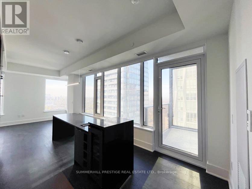 2505 - 11 Yorkville Avenue, Toronto (Annex), Ontario  M4W 0B7 - Photo 11 - C12165165