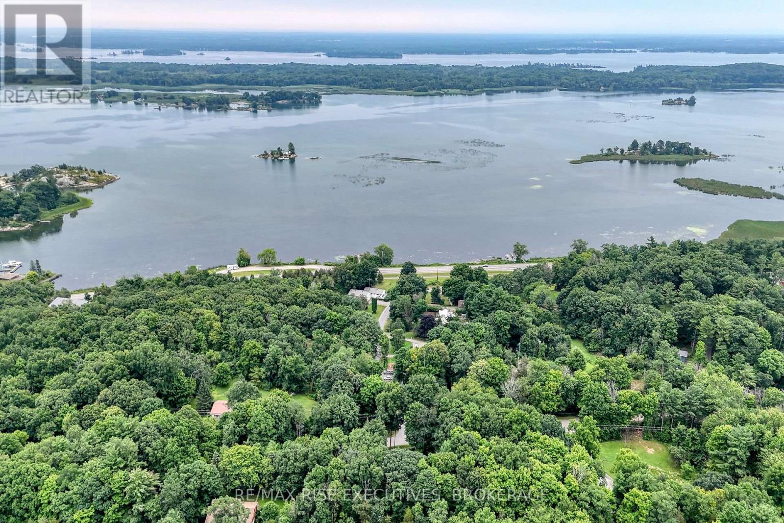 196 Old River Road, Leeds And The Thousand Islands, Ontario  K0E 1R0 - Photo 43 - X12260079