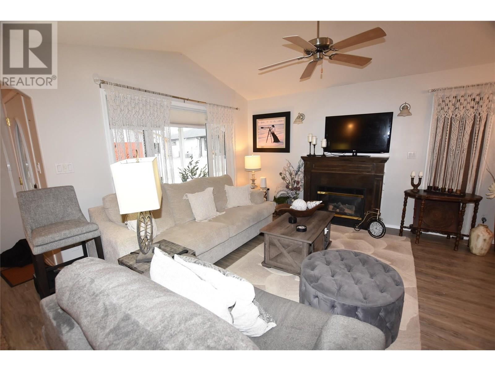 606 Nighthawk Avenue, Vernon, British Columbia  V1H 2A1 - Photo 9 - 10333198