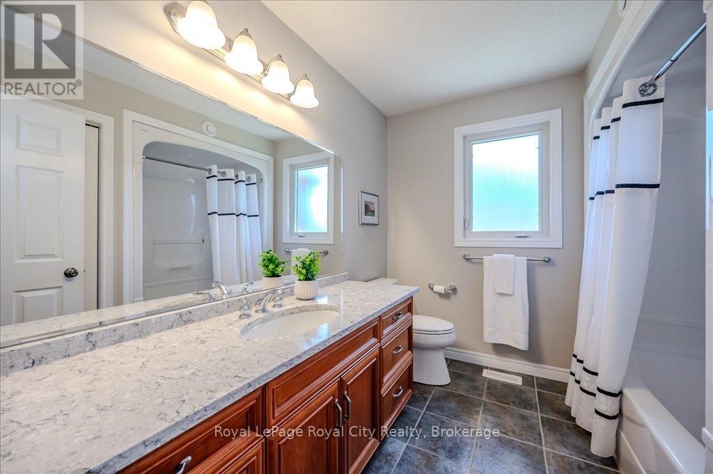 953 St David Street N, Centre Wellington, Ontario  N1M 2W3 - Photo 22 - X12259949