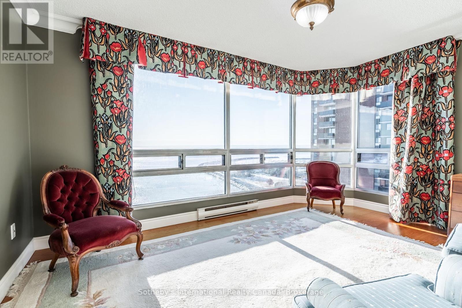 1107 - 2180 Marine Drive, Oakville, Ontario  L6L 5V2 - Photo 13 - W12260075