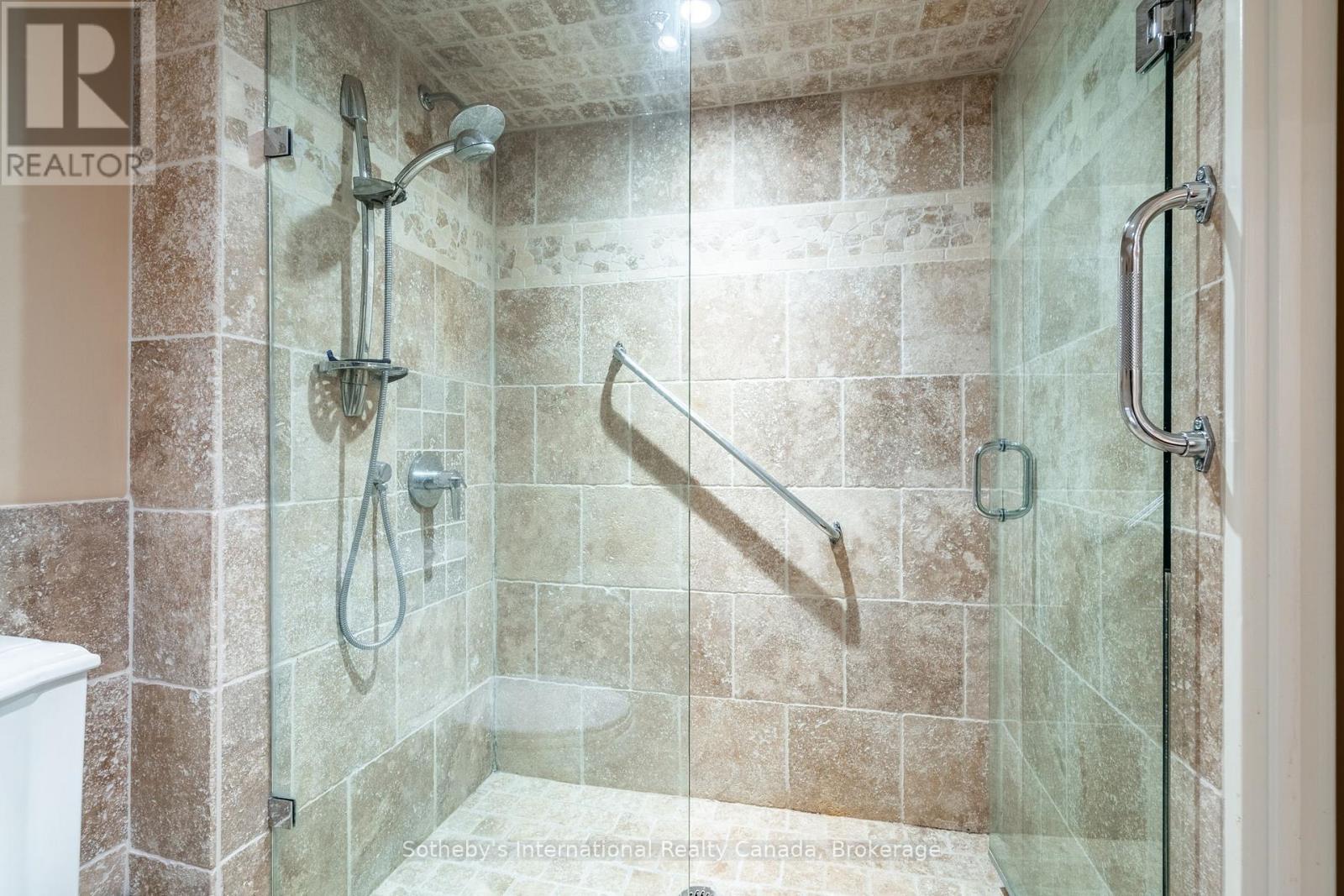 1107 - 2180 Marine Drive, Oakville, Ontario  L6L 5V2 - Photo 30 - W12260075