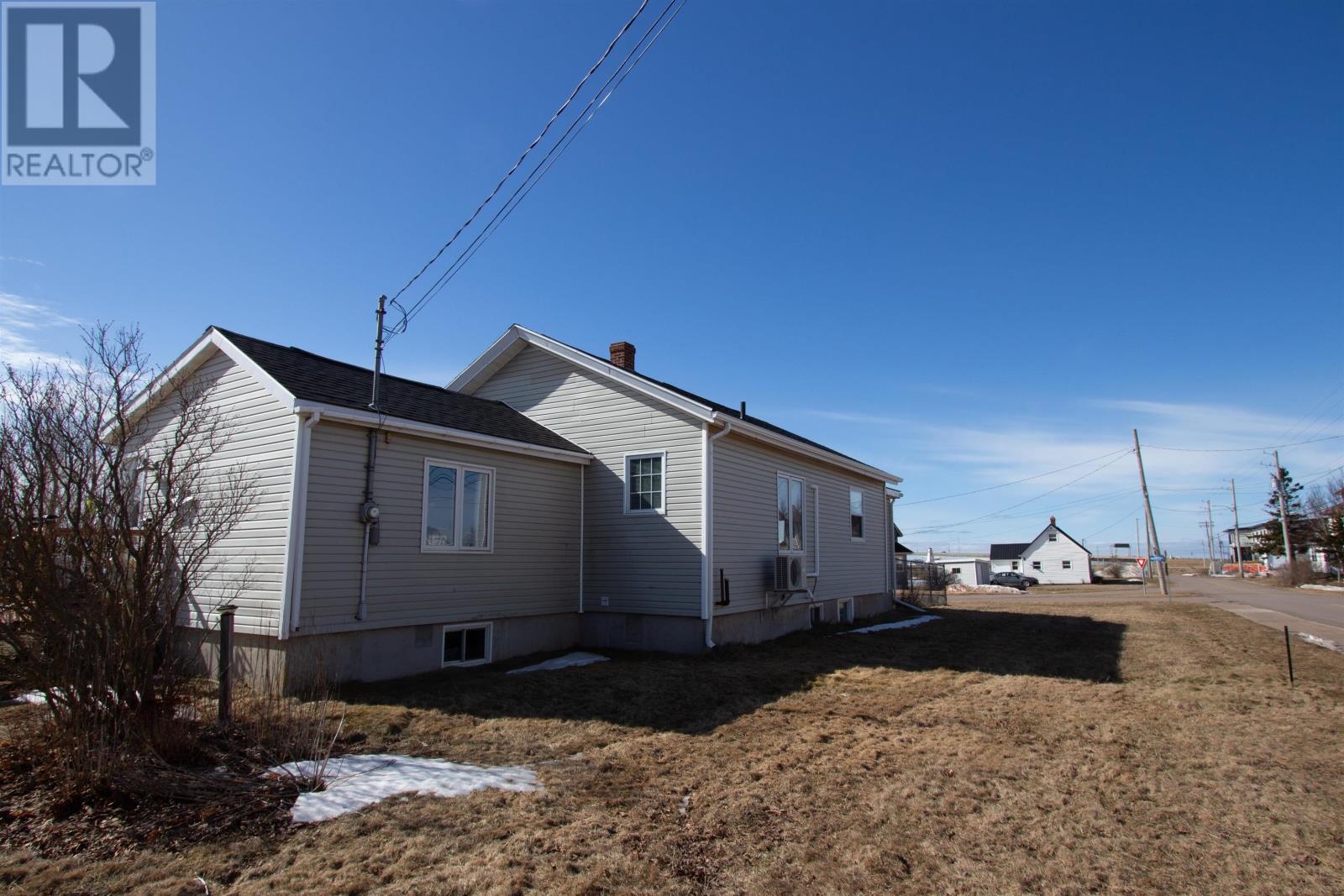 Property at 170 Main Street image 3