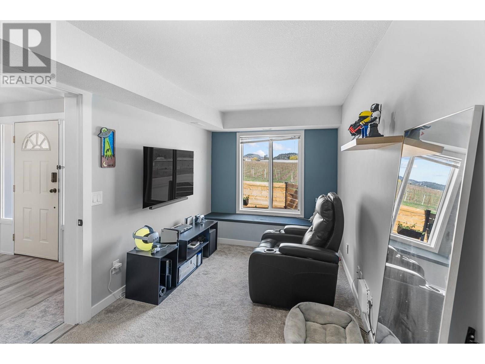 2455 Silver Place, Kelowna, British Columbia  V1V 1M9 - Photo 24 - 10354594