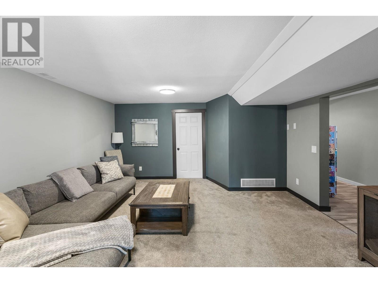 2455 Silver Place, Kelowna, British Columbia  V1V 1M9 - Photo 30 - 10354594